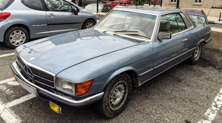 Voiture de collection « Mercedes-Benz 280 SLC »