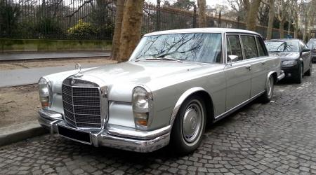 Voiture de collection « Mercedes-Benz 600 »