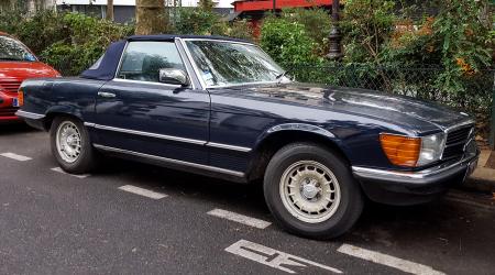 Voiture de collection « Mercedes-Benz Classe SL »