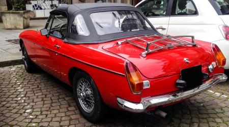 Voiture de collection « MGB cabriolet »