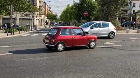 Voiture de collection « Mini »