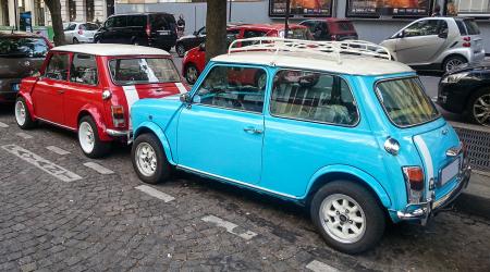 Voiture de collection « 2 Minis ! »