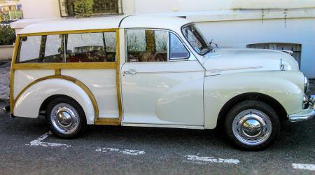 Voiture de collection « Morris Minor 1000 »