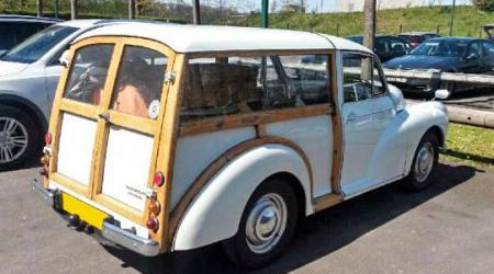 Voiture de collection « Morris Minor Woody »