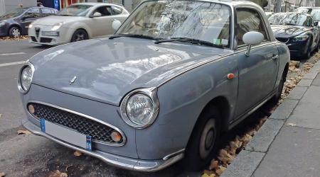 Voiture de collection « Nissan Figaro »