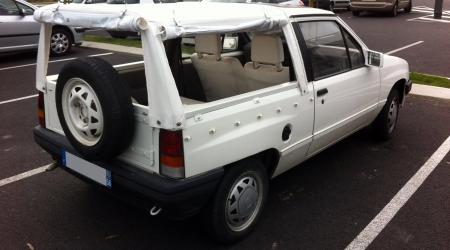 Voiture de collection « Opel Corsa Pickup »