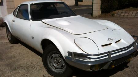 Voiture de collection « Opel GT »