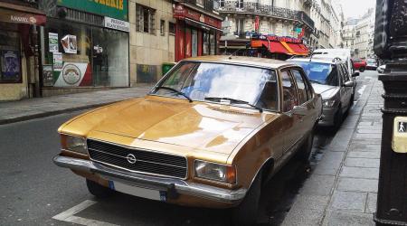 Voiture de collection « Opel Rekord »