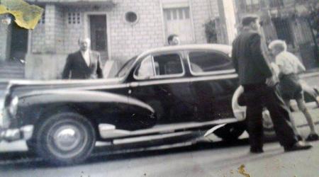 Voiture de collection « Peugeot 203 »