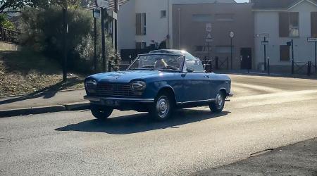 Peugeot 204 cabriolet