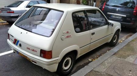 Voiture de collection « Peugeot 205 Rallye »