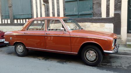 Voiture de collection « Peugeot 304 »