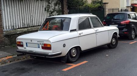 Voiture de collection « Peugeot 304 S »