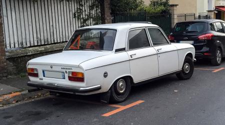 Voiture de collection « Peugeot 304 S »