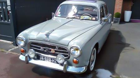 Voiture de collection « Peugeot 403 »