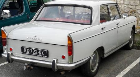 Voiture de collection « Peugeot 404 »