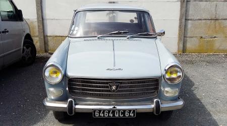 Voiture de collection « Peugeot 404 »