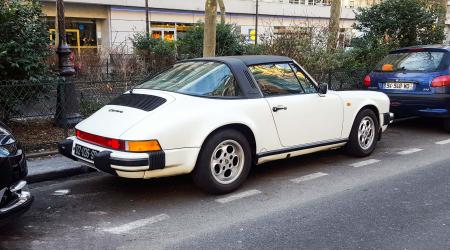 Voiture de collection « Porsche 911 Carrera Targa »