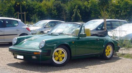 Voiture de collection « Porsche 911 Lotus ! »