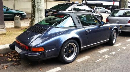 Voiture de collection « Porsche 911 Targa »