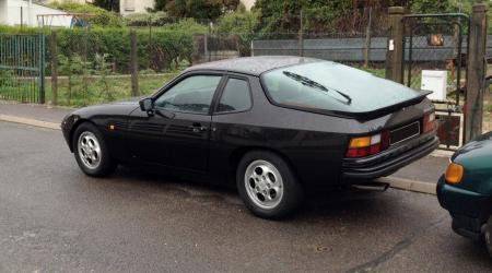 Voiture de collection « Porsche 924S »