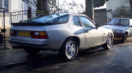 Voiture de collection « Porsche 924s »