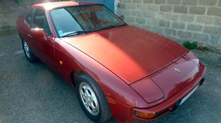 Voiture de collection « Porsche 924s »