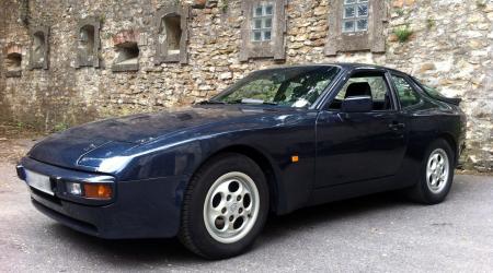 Voiture de collection « Porsche 944 »