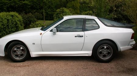 Porsche 944 Targa blanche 1985