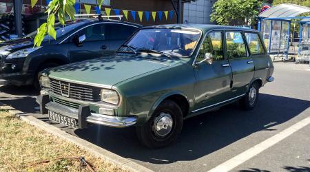 Voiture de collection « Renault 12 break »