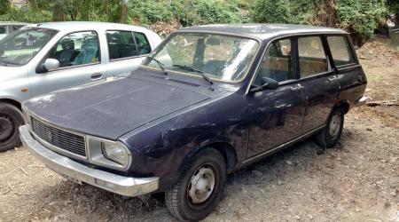 Voiture de collection « Renault 12 break »