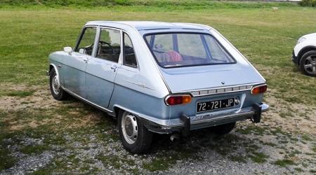 Voiture de collection « Renault 16 »