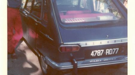 Voiture de collection « Renault 16 