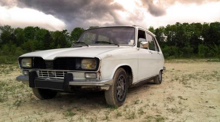 Voiture de collection « Renault 16 TL »