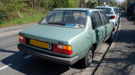 Voiture de collection « Renault 18 GTL »