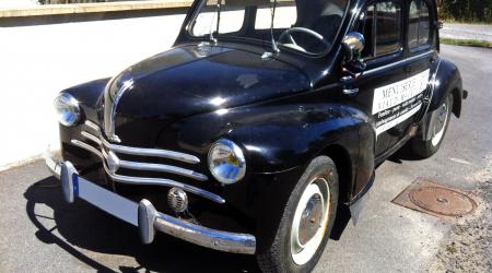 Voiture de collection « Renault 4CV »