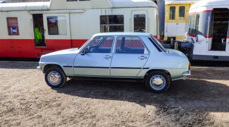 Voiture de collection « Fasa-Renault 7 TL »