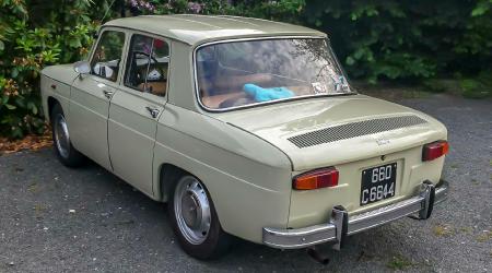 Voiture de collection « Renault 8 Major »