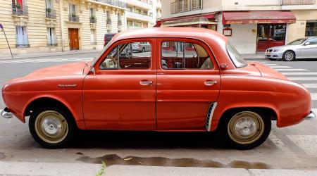 Renault Dauphine