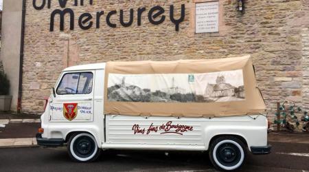 Voiture de collection « Renault Estafette Pick-up Mercurey »