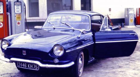 Voiture de collection « Renault Floride »