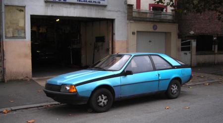 Voiture de collection « Renault Fuego »