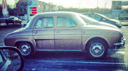 Voiture de collection « Renault Dauphine »