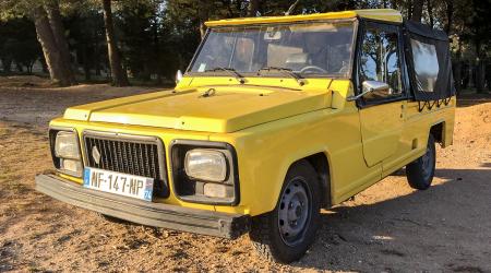 Voiture de collection « Renault Rodéo 6 1977 »