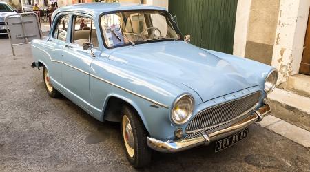 Voiture de collection « Simca Aronde P60 »