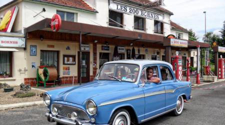 Voiture de collection « Simca Aronde P60 Élysée de 1969 »