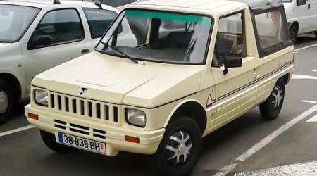 Voiture de collection « Telhol Tangara »