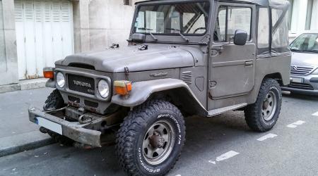 Voiture de collection « Toyota Land Cruiser »