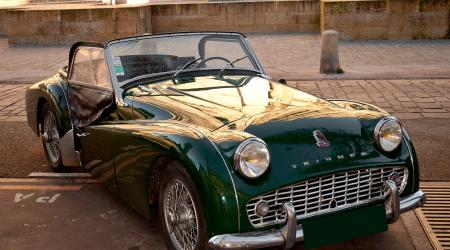 Voiture de collection « Triumph TR3 »