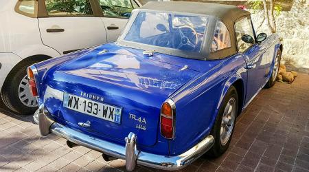 Voiture de collection « Triumph TR4A »